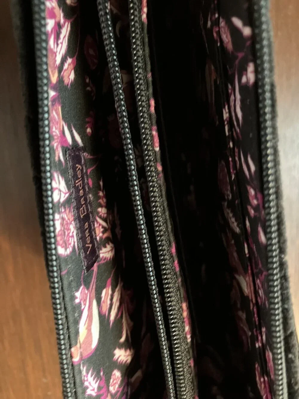 NWT Vera Bradley Purse - Perfect!